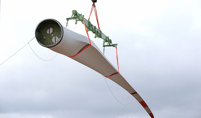 600 Tonluk Türbinler Rüzgarı Elektriğe Dönüştürüyor