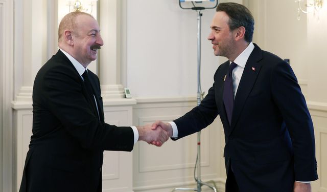 Bakan Bayraktar, Azerbaycan Cumhurbaşkanı Aliyev ile Görüştü