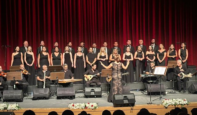 İzmir Doğalgaz Çalışan Korosu’ndan İzmir’e Özel Konser