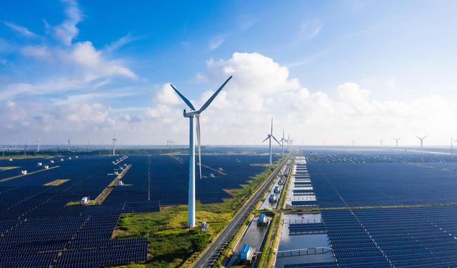 Yenilenebilir Enerji Kaynak Alanları Yönetmeliğinde Değişikliğe Gidildi